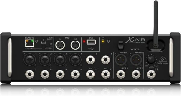 Behringer XR12